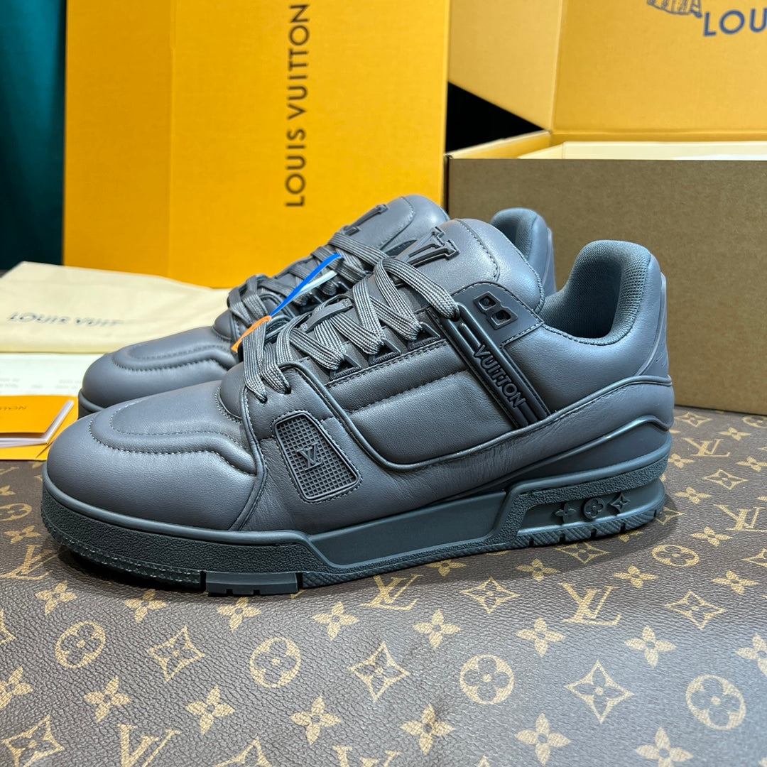 Louis Vuitton LV Trainer Black